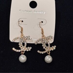 NWT Gold Crystal Pearl Dangling monogram Earrings 2.25 Inch